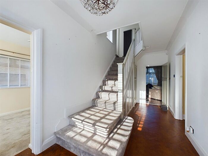 4 Bedroom Semi-Detached House To Rent In Grove Road, Wallasey, CH45