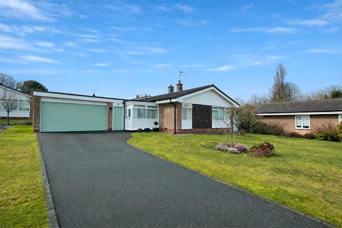 3 Bedroom Detached Bungalow For Sale In Yewlands Drive, Knutsford, WA16