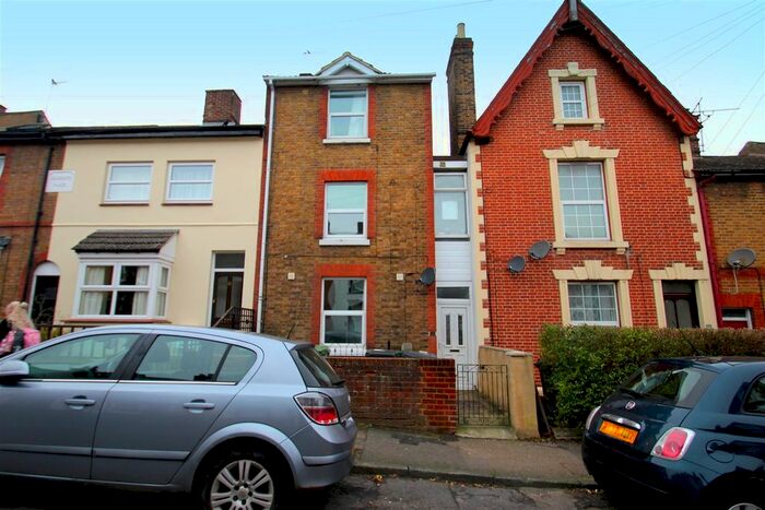 Studio To Rent In Kingsley Road, Maidstone, ME15