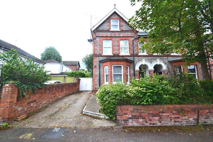 1 Bedroom Flat To Rent In Brunswick Hill, Reading, RG1