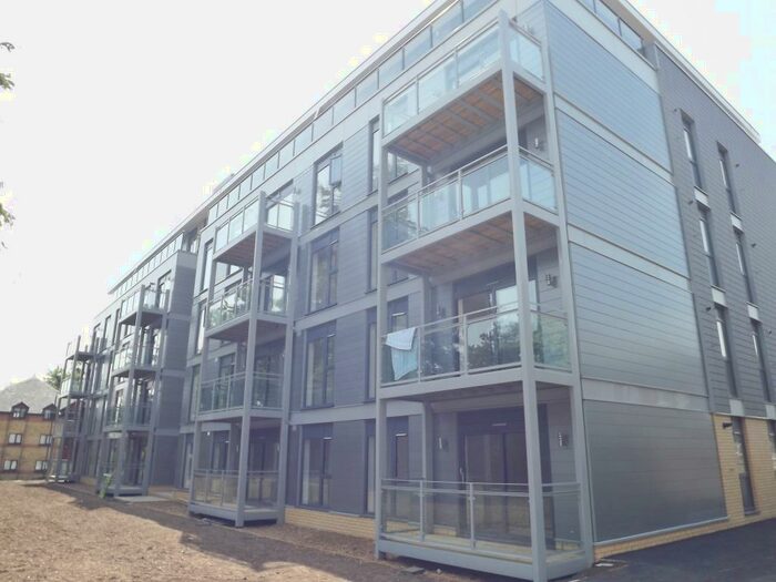 2 Bedroom Flat To Rent In Somerville Court, Newsom Place, St Peter, St Albans, AL1