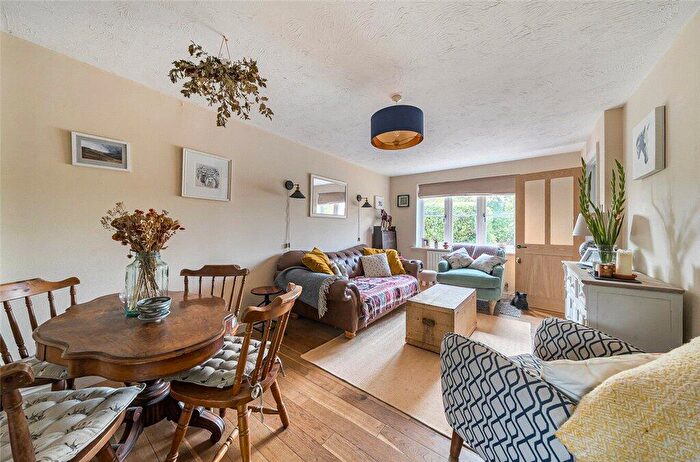 3 Bedroom End Of Terrace House For Sale In Neville Drive, Romsey, Hampshire, SO51