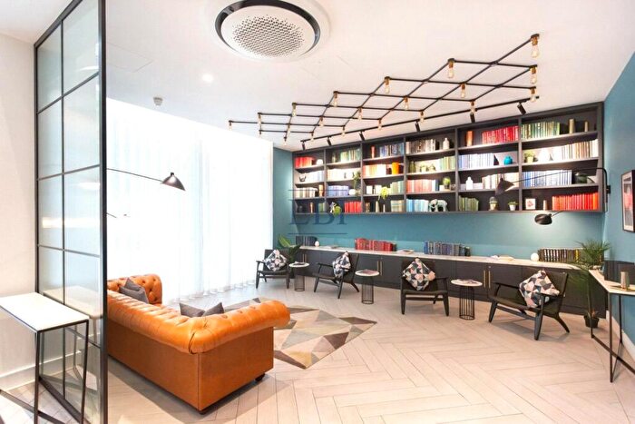 2 Bedroom Apartment For Sale In Rosewood Building, Shoreditch Exchange, Gorsuch Place, Hoxton, E2