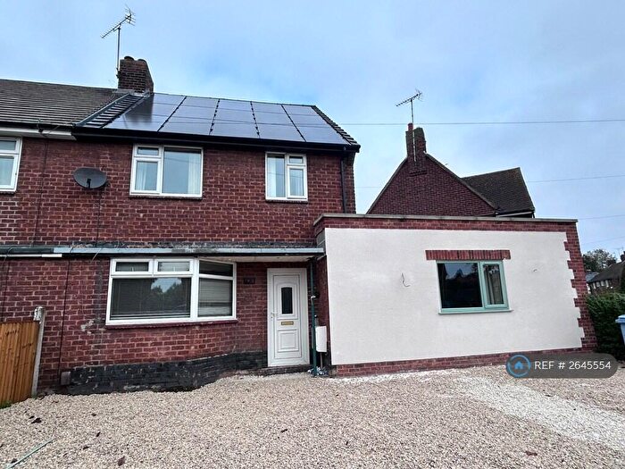 5 Bedroom Semi Detached House To Rent In Prince Charles Road, Worksop, S81