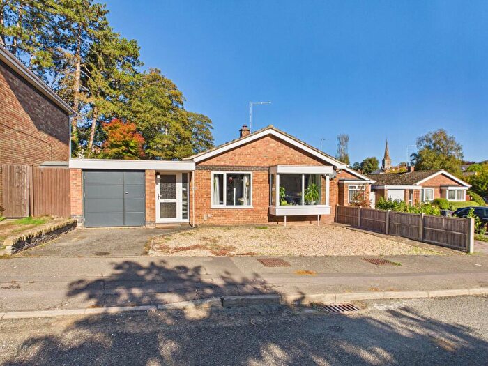 3 Bedroom Detached Bungalow For Sale In Smithland Court, Greens Norton, NN12
