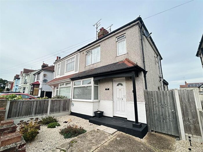 3 Bedroom Semi Detached House To Rent In Tewkesbury Road, Clacton-On-Sea, CO15