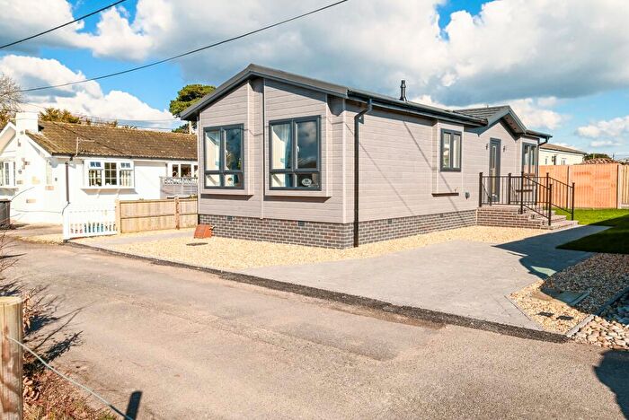 2 Bedroom Park Home For Sale In Two Bed Omar Image (), Hoburne Naish Park, Christchurch Road, New Milton, Hampshire, BH25