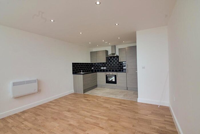 1 Bedroom Apartment To Rent In York Road, Leeds, LS9