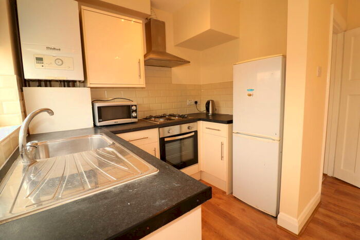 3 Bedroom House To Rent In Moore Avenue, Grays, RM20