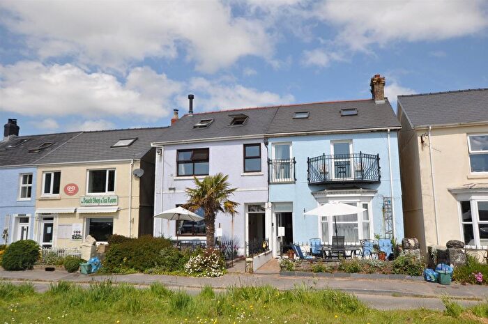 4 Bedroom Property To Rent In Llansteffan, Carmarthen, SA33