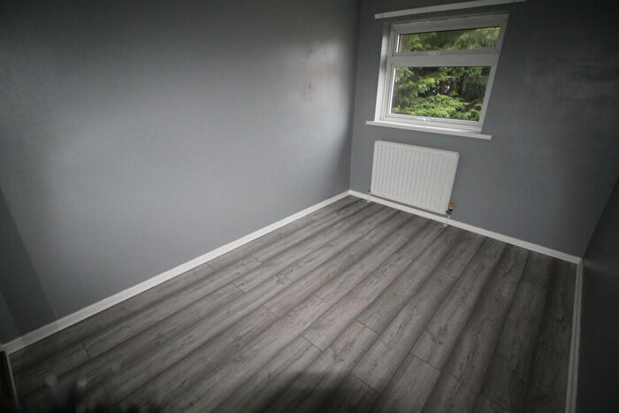 3 Bedroom End Of Terrace House For Sale In Helmsley Close, Penshaw, Houghton Le Spring, DH4