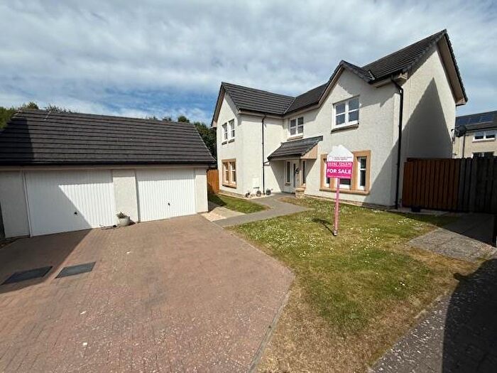4 Bedroom Detached House For Sale In Adelaide Road, Kirkcaldy, KY2