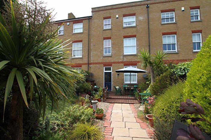 4 Bedroom Terraced House For Sale In Walmer, CT14