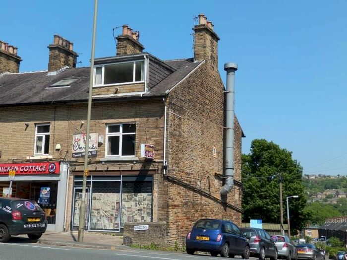 3 Bedroom Flat To Rent In Bradford Road, Shipley, West Yorkshire, BD18