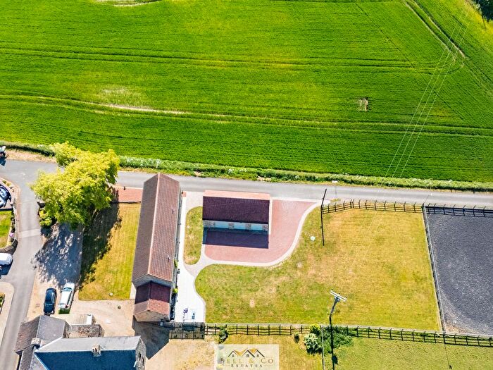 4 Bedroom Barn Conversion For Sale In Rackford Farm, Rackford Road, North Anston, S25