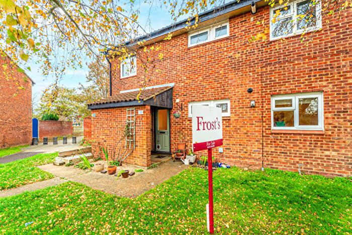 2 Bedroom Apartment For Sale In Cutmore Drive, Colney Heath, St. Albans, Hertfordshire, AL4