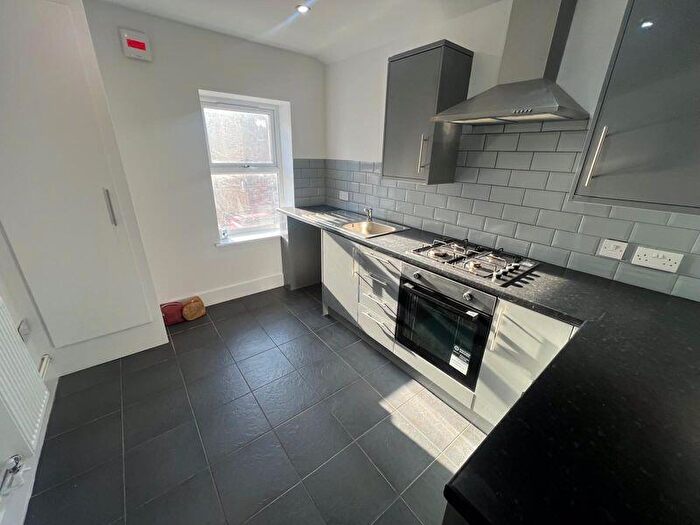 2 Bedroom Apartment To Rent In Warbreck Moor, Liverpool, L9