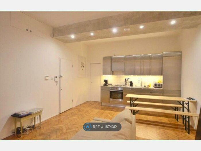 1 Bedroom Flat To Rent In Stoke Newington High Street, London, N16