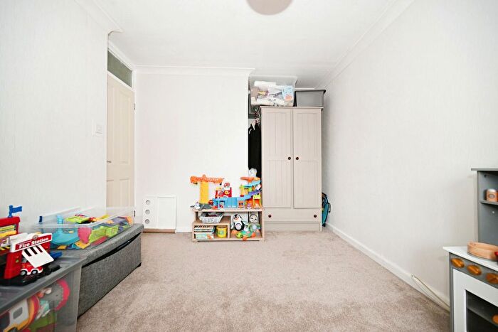 3 Bedroom Terraced House For Sale In Stonehills, Brownsover, Rugby, CV21