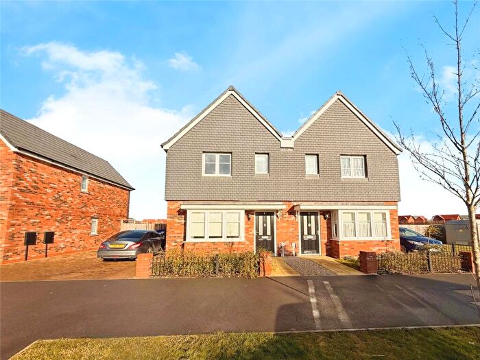 3 Bedroom Semi-Detached House To Rent In Sparrowhawk Crescent, Wootton, Northampton, NN4