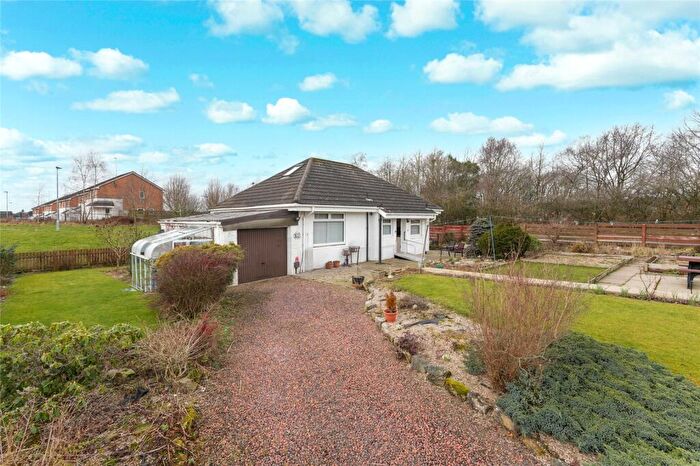 2 Bedroom Detached House For Sale In Gartferry Road, Moodiesburn, Glasgow, North Lanarkshire, G69