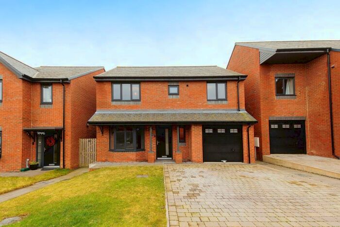 4 Bedroom Detached House For Sale In Scholars Close, Marley Hill, Newcastle Upon Tyne, Tyne And Wear, NE16