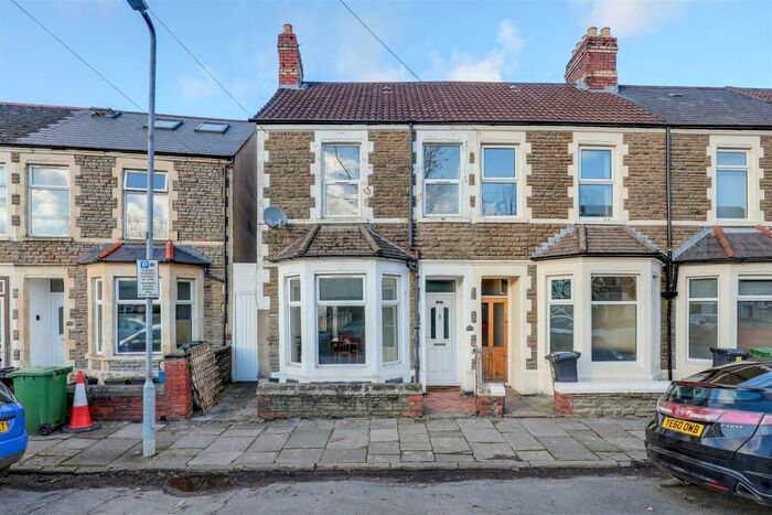 3 Bedroom Terraced House To Rent In Allensbank Crescent, Heath, Cardiff, CF14