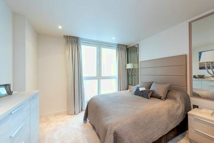 1 Bedroom Flat To Rent In Palace Place, Westminster, London, SW1E