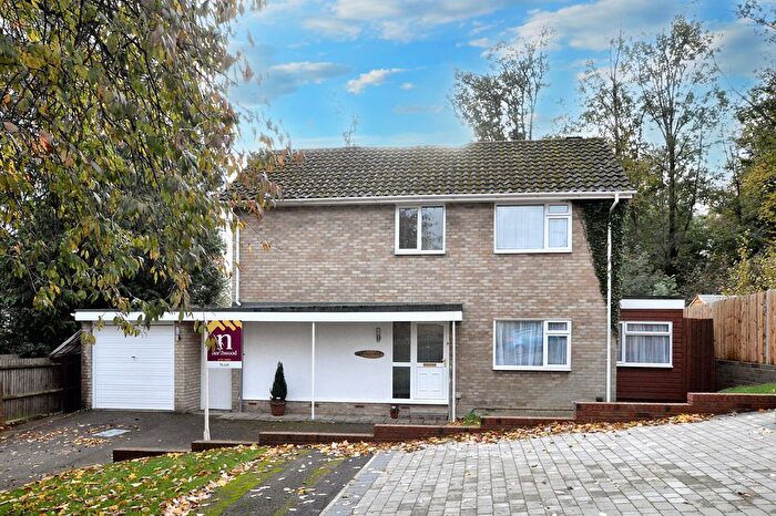 3 Bedroom Detached House To Rent In Bentsley Close, St Albans, AL4