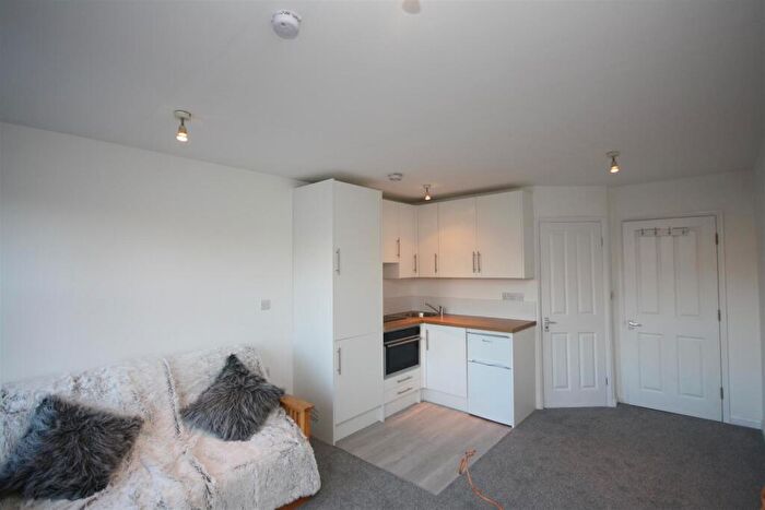 Studio To Rent In Upper Richmond Road West, East Sheen, SW14