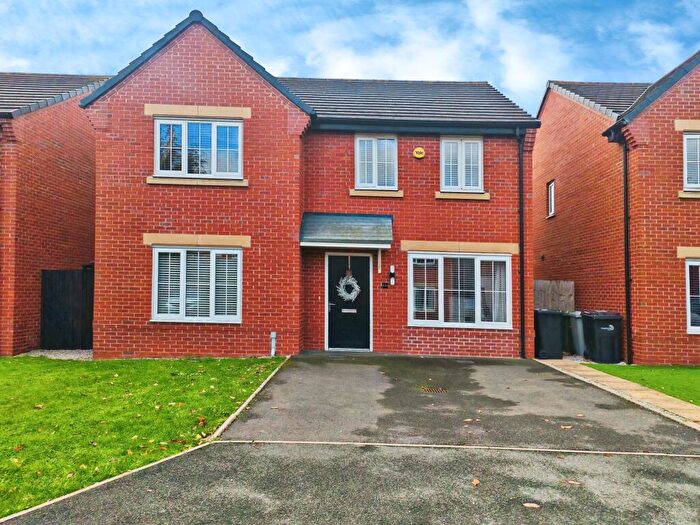 5 Bedroom Detached House For Sale In Little Meadow Place, Shavington, Crewe, CW2