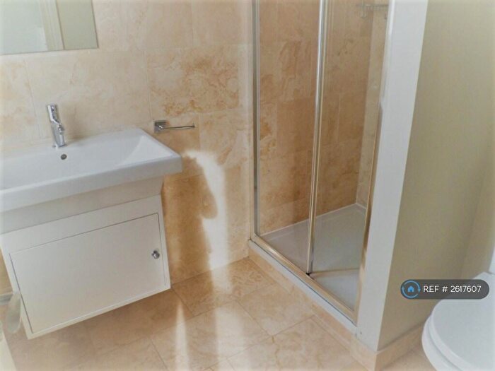 4 Bedroom Terraced House To Rent In St. John's Hill Grove, London, SW11