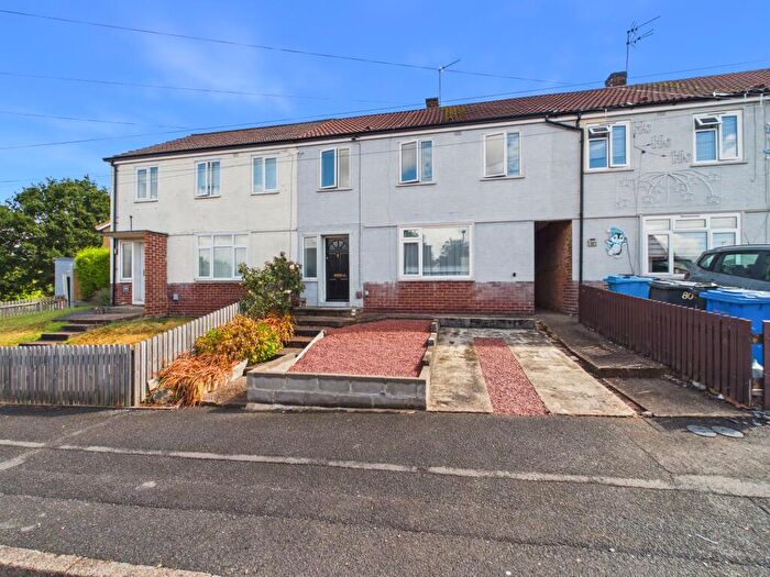 3 Bedroom Terraced House For Sale In Brentford Drive, Derby, DE22