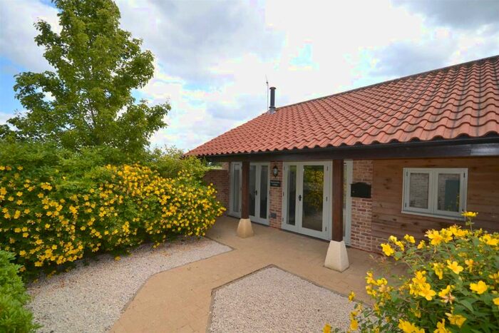 2 Bedroom Bungalow To Rent In The Courtyard, The Green, Poulshot, SN10