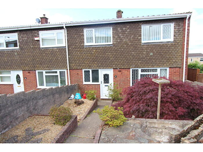 3 Bedroom End Of Terrace House For Sale In Elm Court, Pantside Estate, Newbridge, NP11