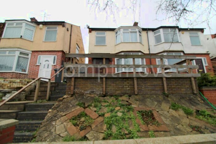 3 Bedroom Property To Rent In Park Street, Luton, LU1