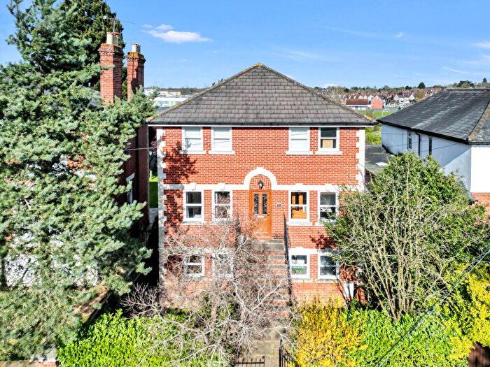 5 Bedroom Detached House For Sale In Hamilton Road, Reading, RG1