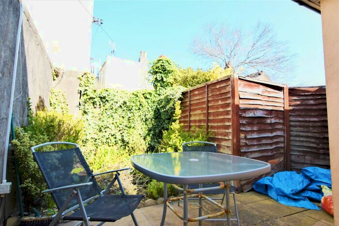 2 Bedroom House To Rent In Preston Road, Brighton, BN1