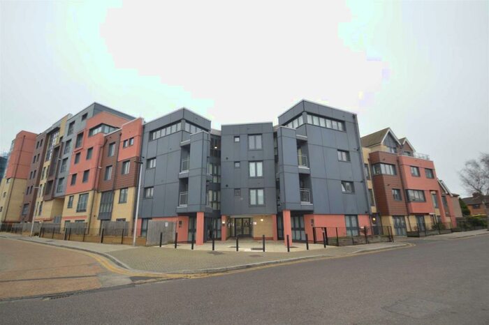 1 Bedroom Flat To Rent In Invito House, Bramley Crescent, IG2