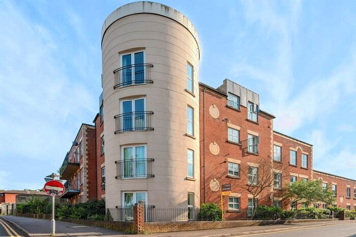 2 Bedroom Apartment To Rent In Compass House, South Street, Reading, RG1
