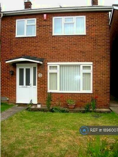 3 Bedroom End Of Terrace House To Rent In Laureate Close, Margate, CT9