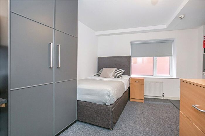 Studio To Rent In Herbal Hill, London, EC1R