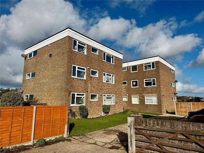 2 Bedroom Flat For Sale In Conway Court, Stirling Close, New Milton, Hampshire, BH25