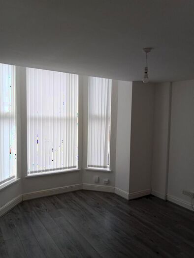 1 Bedroom Flat To Rent In Balmoral Road, Flat, Liverpool, L6
