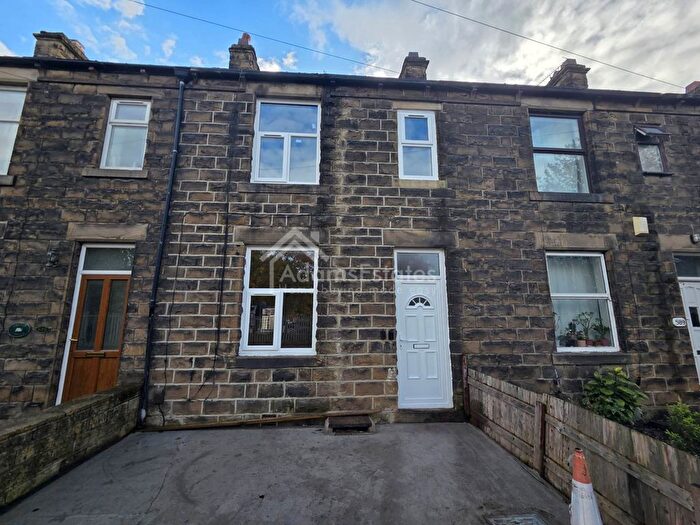 2 Bedroom Terraced House To Rent In Lees Hall Road, Dewsbury, WF12