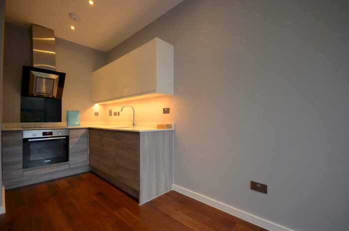 1 Bedroom Apartment To Rent In Clifton House, Bracknell, RG12