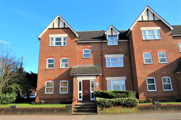 1 Bedroom Apartment To Rent In Grovebury Road, Leighton Buzzard, LU7