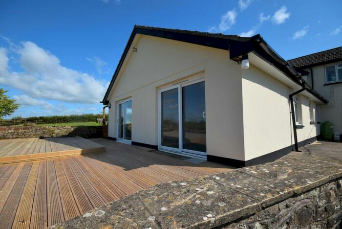 2 Bedroom Detached Bungalow To Rent In Coombe View Farm, Huntshaw Cross, Yarnscombe, EX31
