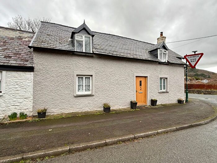 2 Bedroom Cottage For Sale In Llangorwen, Clarach, SY23