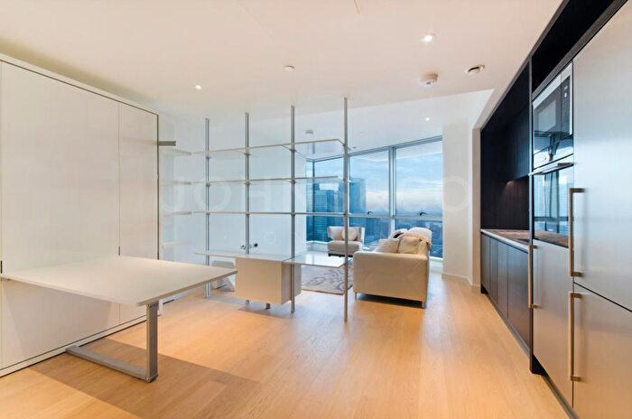 Apartment For Sale In Charrington Tower, Biscayne Avenue, London, E14